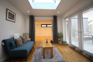 Photo 6- click for photo gallery